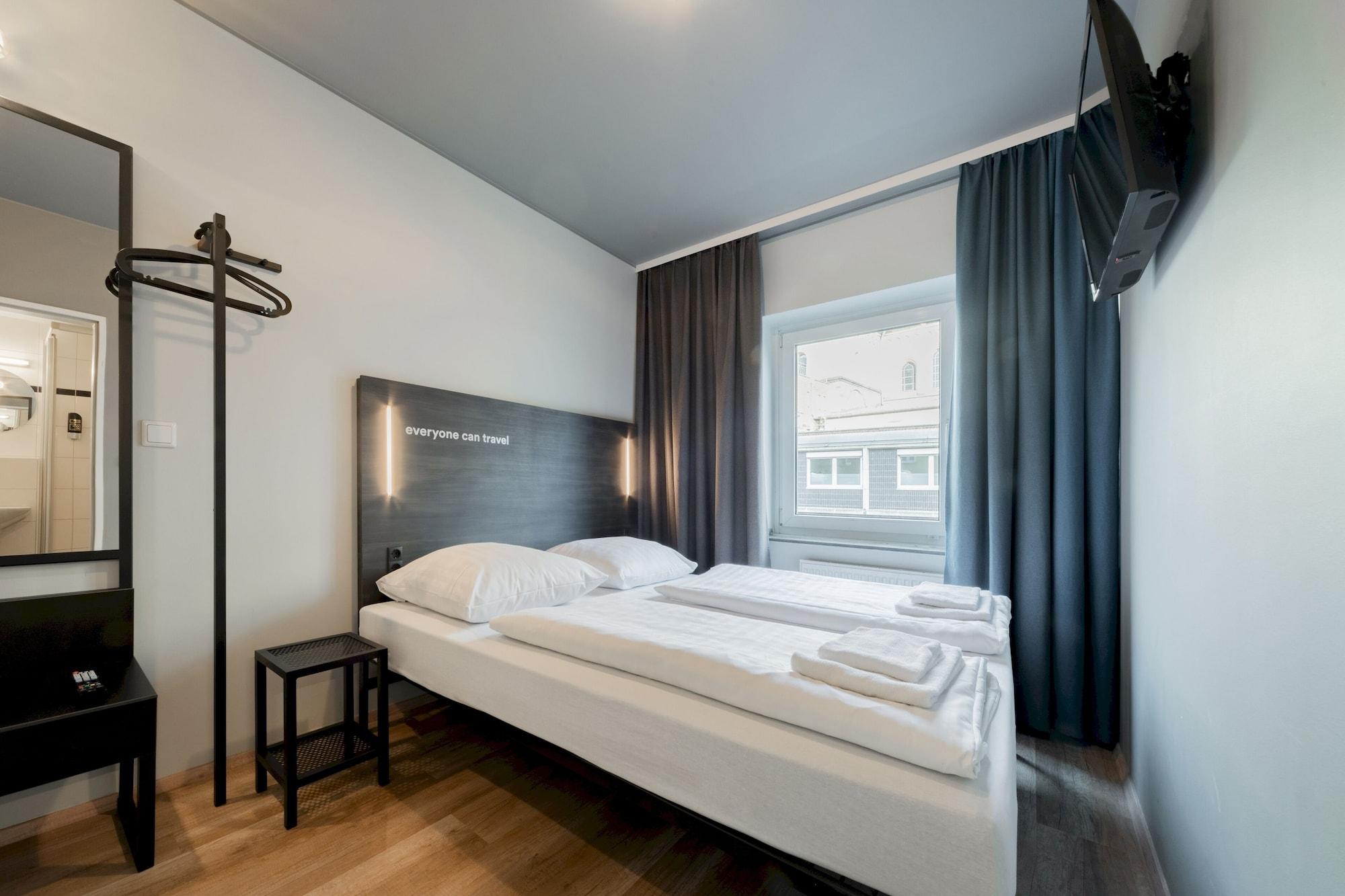 Hotel A&o Dom Keulen